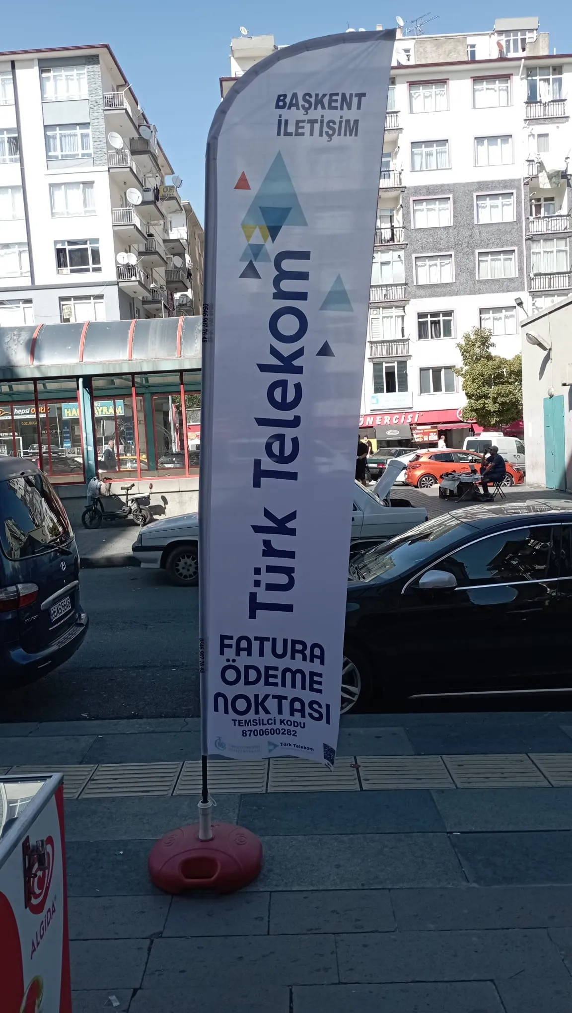 Cep Telefoncu Yelken Bayrağı-65