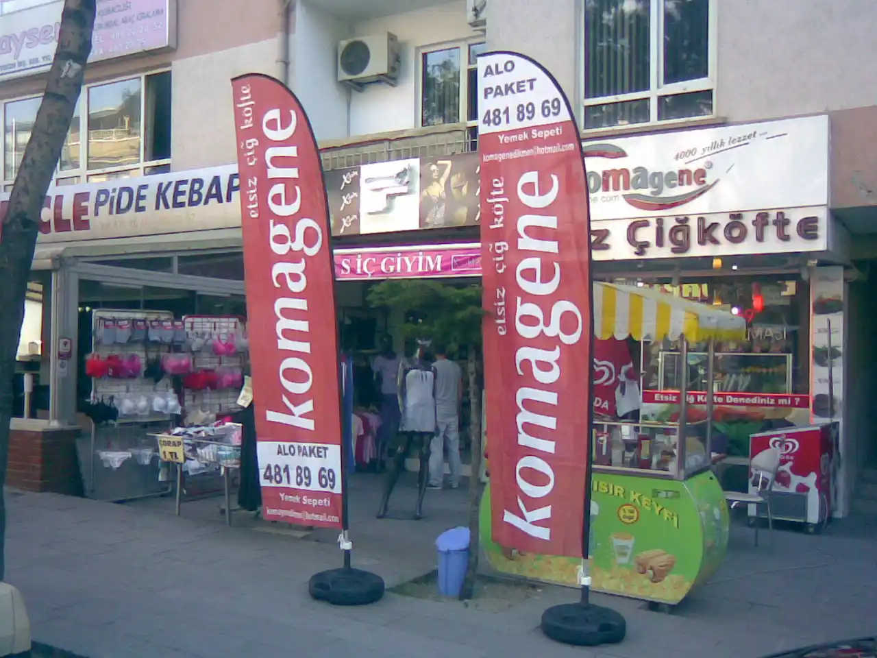 Çiğ Köfteci Yelken Bayrağı-40