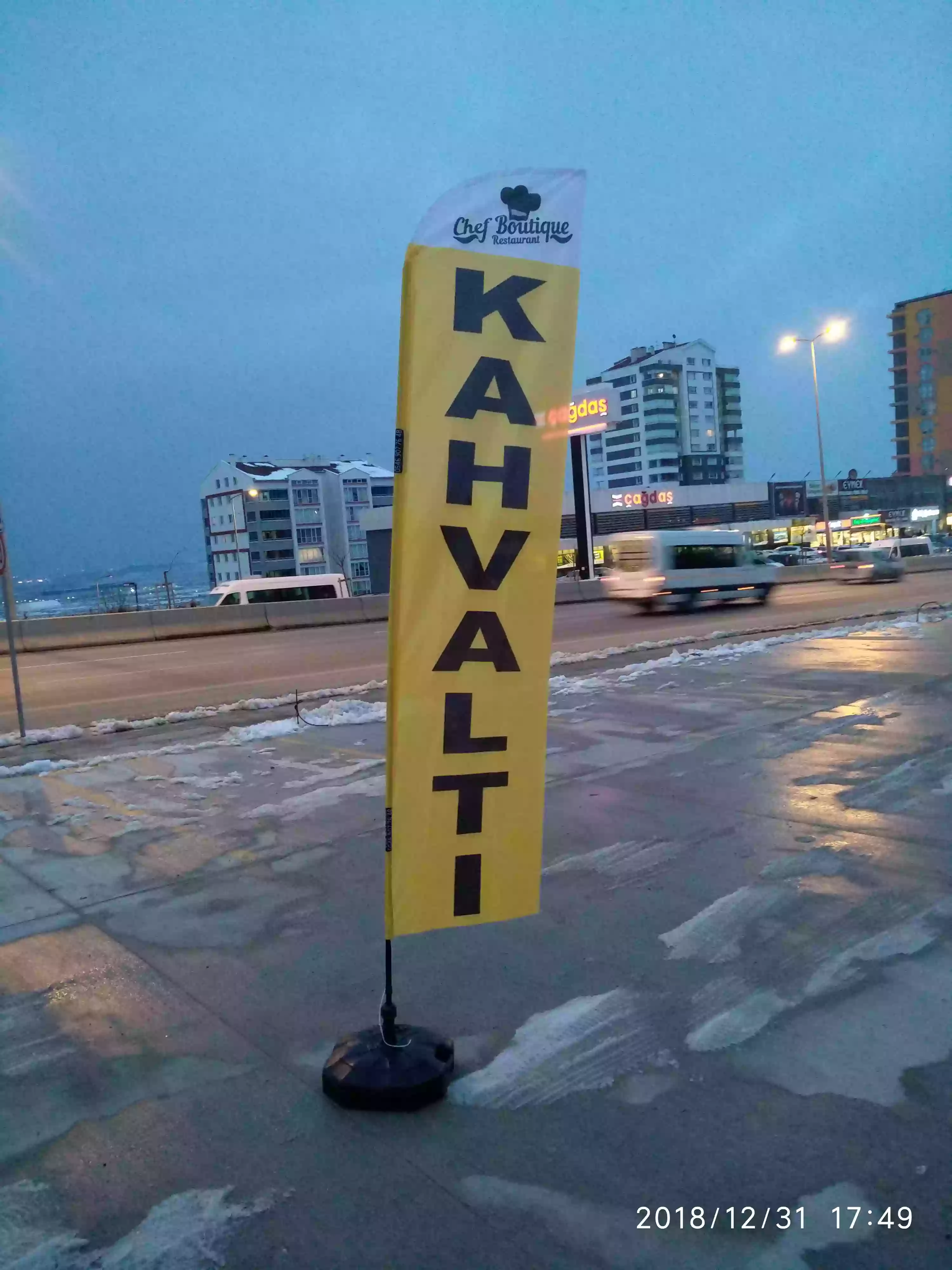 Kahvaltı Yelken Bayrağı-2