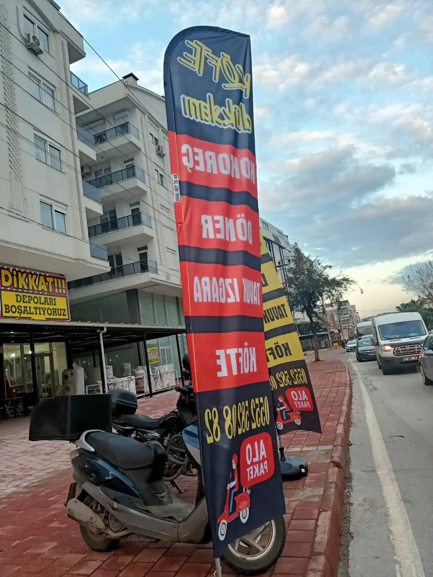 Kokoreççi Yelken Bayrağı-6