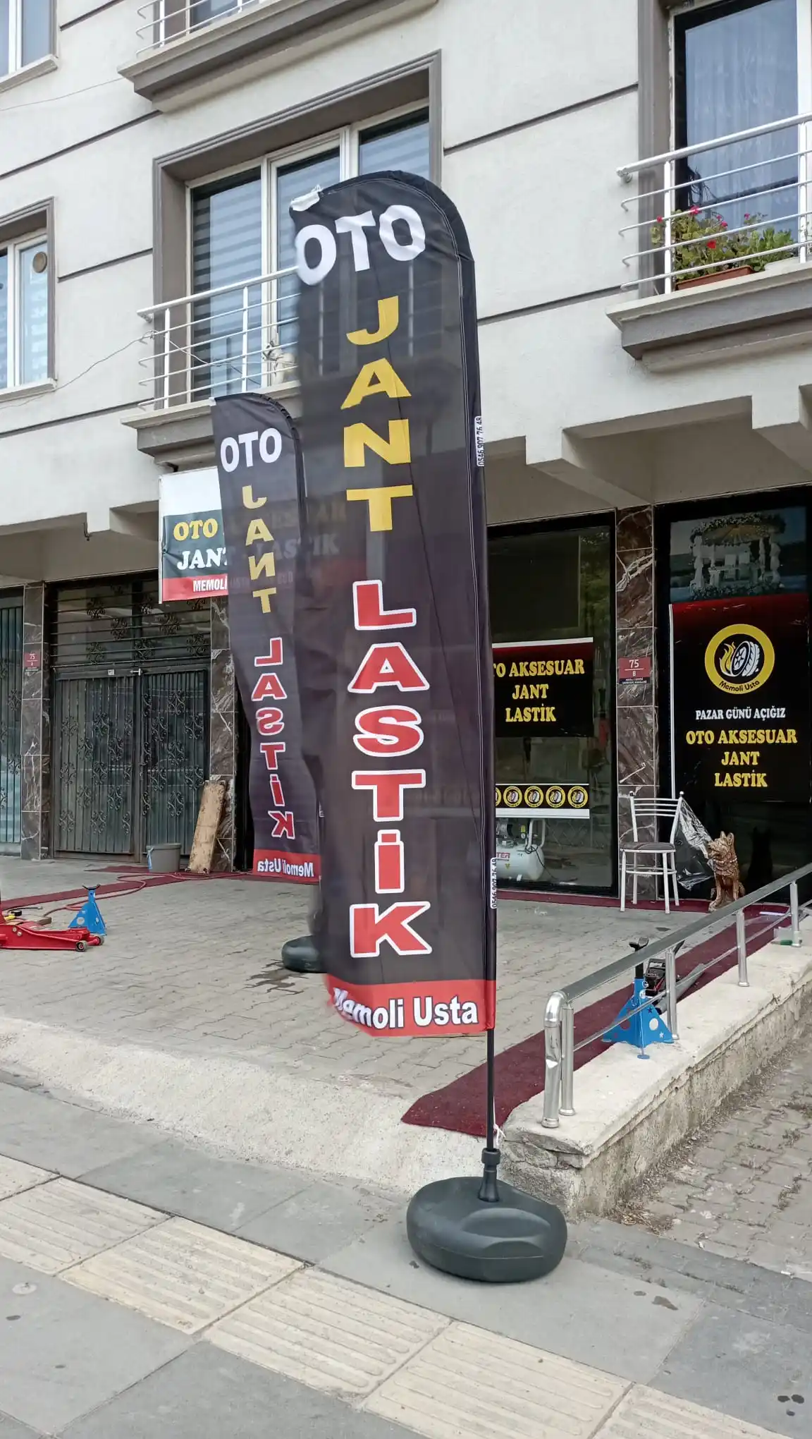 oto-lastikci-yelken-bayragi-1