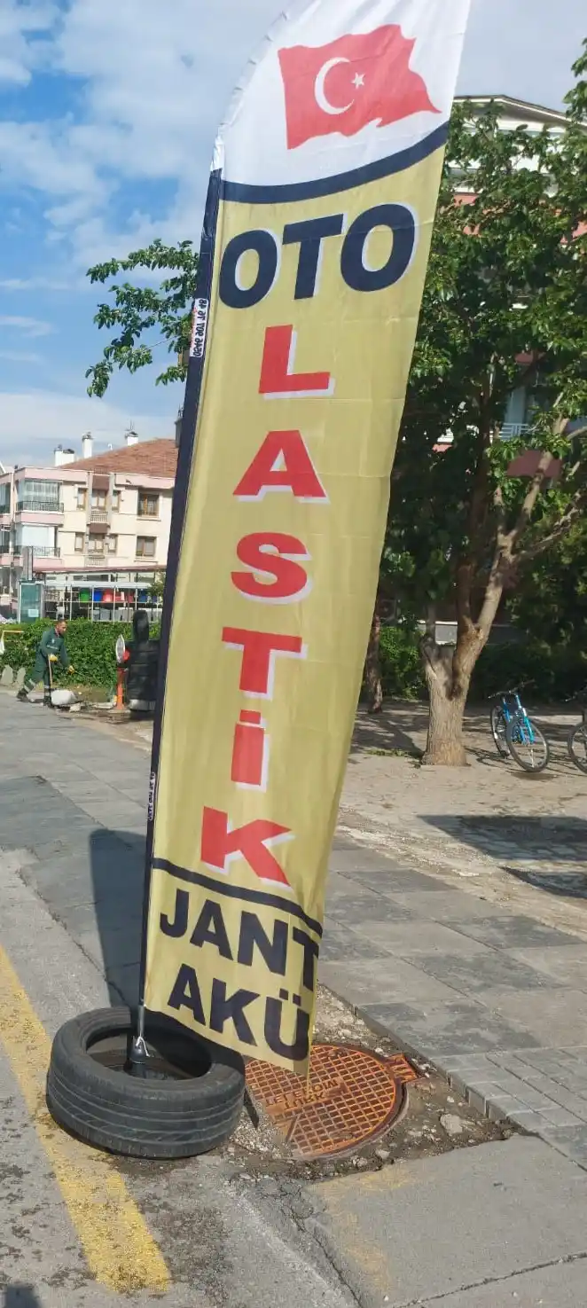 oto-lastikci-yelken-bayragi-2